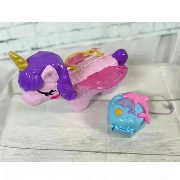 POLLY POCKET UNICORN SURPRISE CARRIER Toy & DOLPHIN Compact TRAVEL PLAY sets - Picture 2 of 16